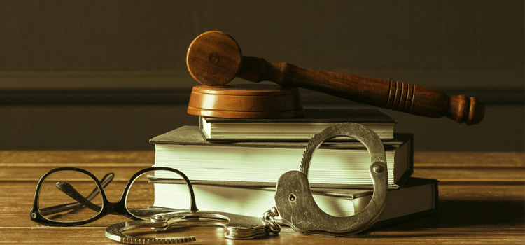 Defense Lawyer Service